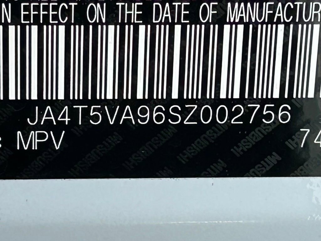 Used 2025 Mitsubishi Outlander 4WD Plug-In Hybrid image 58