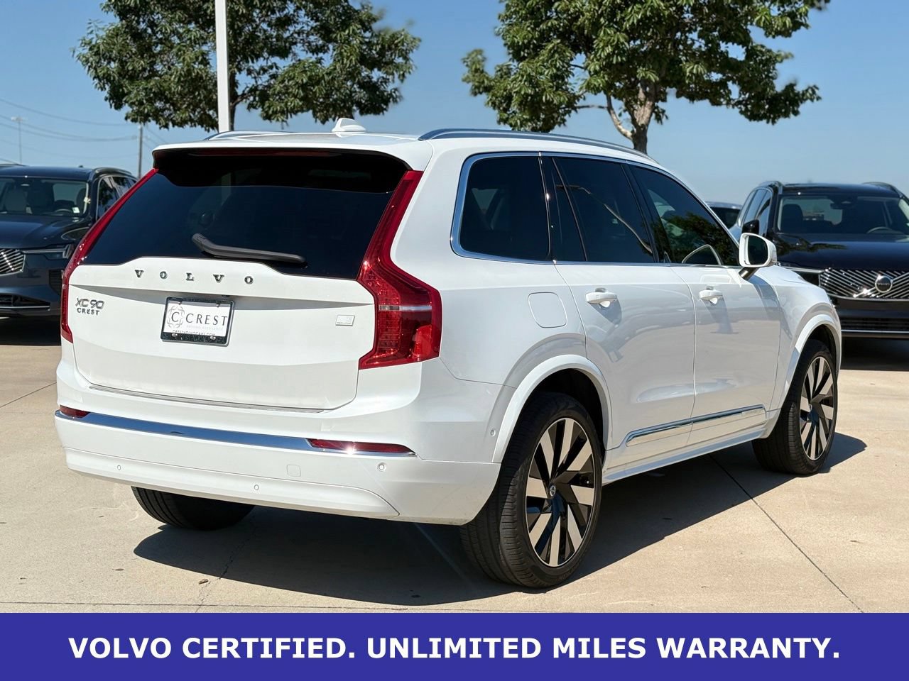 Certified 2023 Volvo XC90 T8 Ultimate w/ Protection Package Premier AWD/4WD image 8