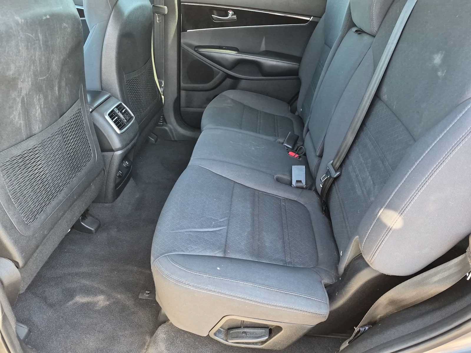 Used 2016 Kia Sorento LX AWD/4WD image 18