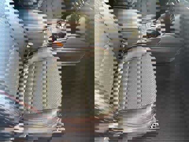 New 2025 Ford Escape ST-Line w/ Cold Weather Package image 30