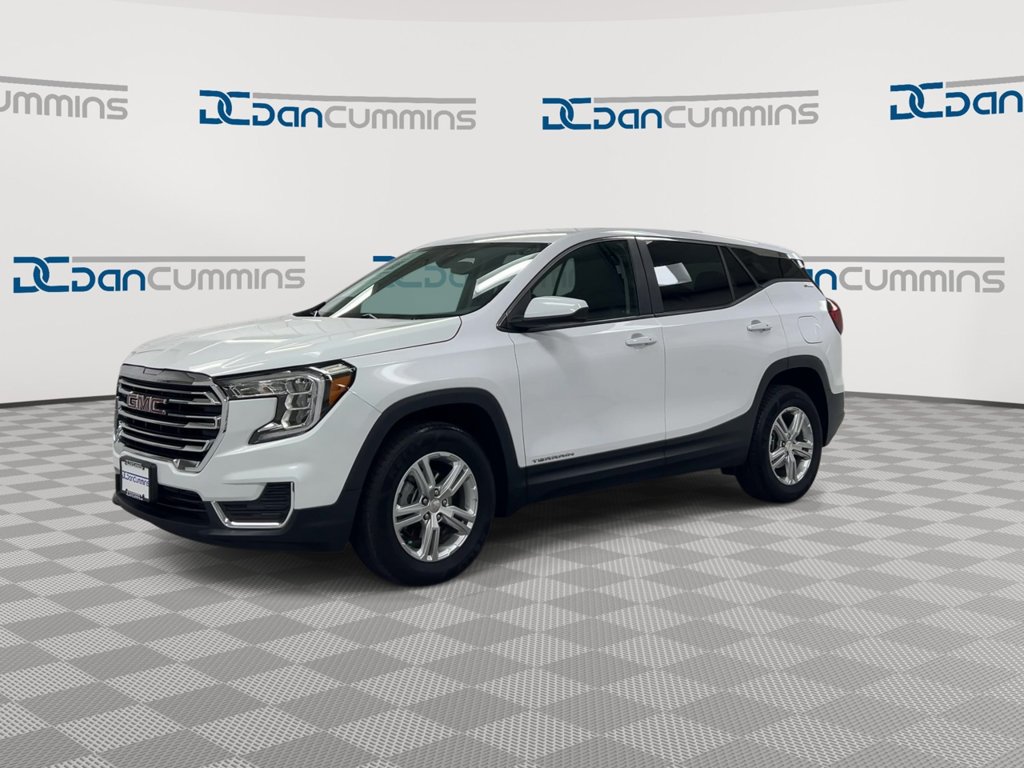 Used 2024 GMC Terrain SLE AWD/4WD image 4
