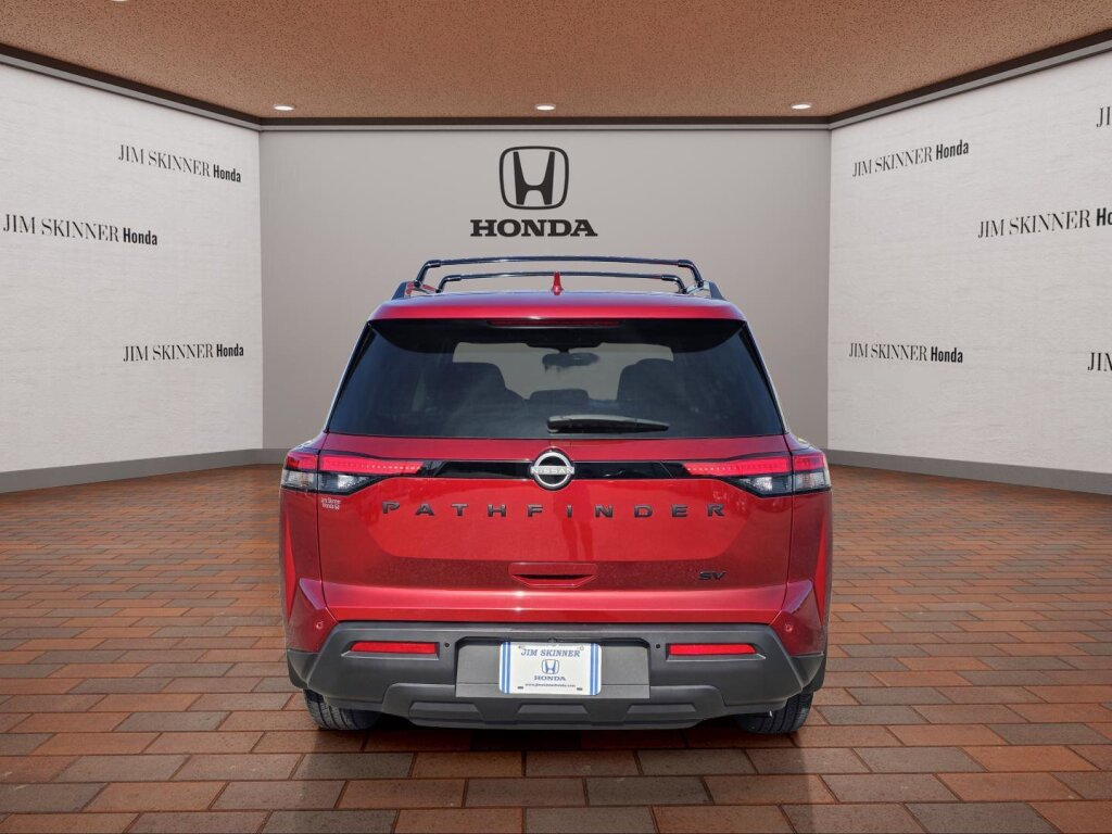 Used 2024 Nissan Pathfinder SV w/ Black Appearance Package image 11