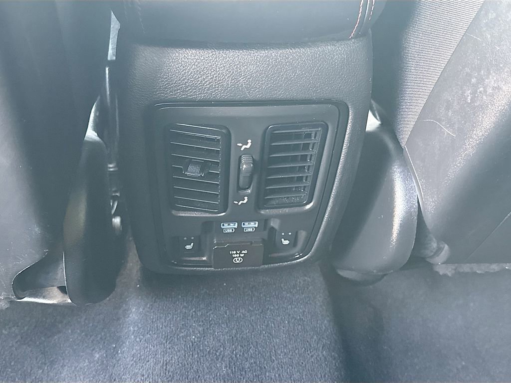 Used 2023 Dodge Durango GT AWD/4WD image 26