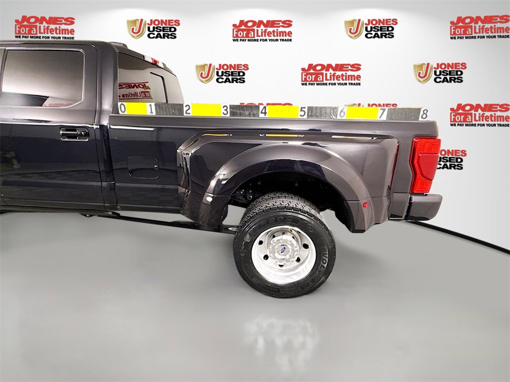 Used 2022 Ford F450 Platinum w/ FX4 Off-Road Package image 32