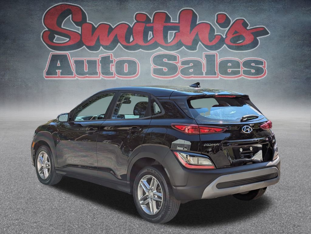 Used 2023 Hyundai Kona SE image 4