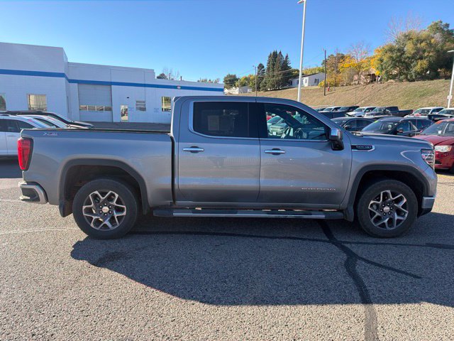 Used 2025 GMC Sierra 1500 SLT w/ SLT Premium Plus Package AWD/4WD image 9