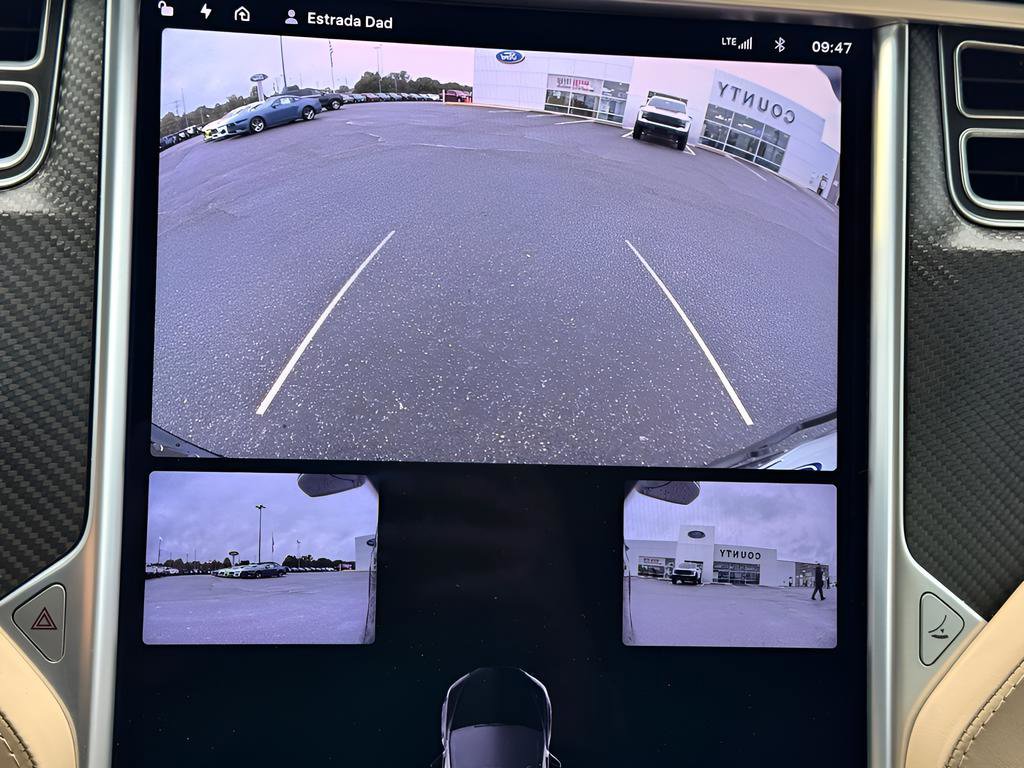 Used 2017 Tesla Model X 75D image 13