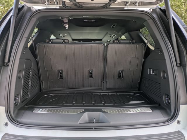 New 2026 GMC Yukon AT4 AWD/4WD image 14