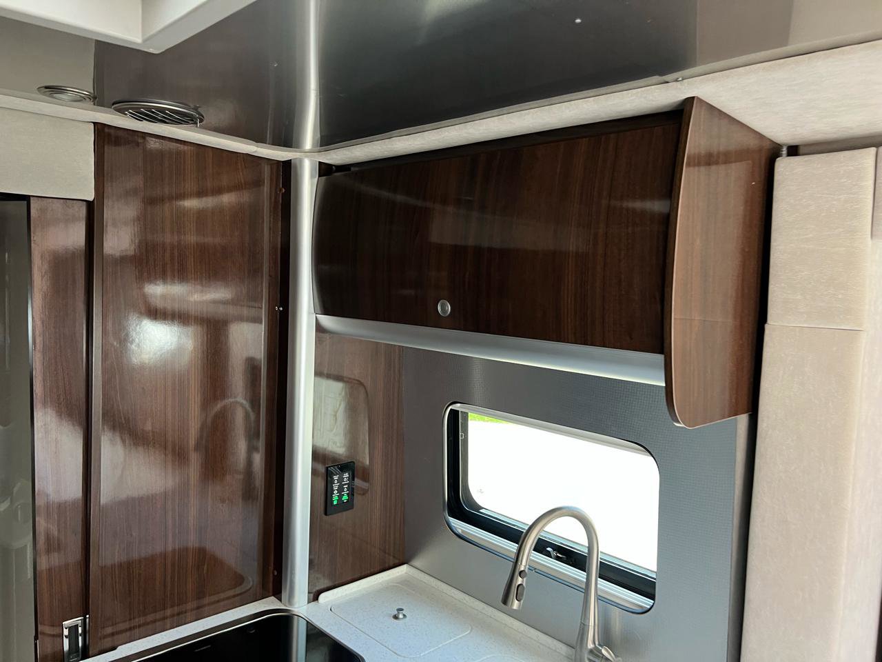 Used 2016 Mercedes-Benz Sprinter 3500 image 16
