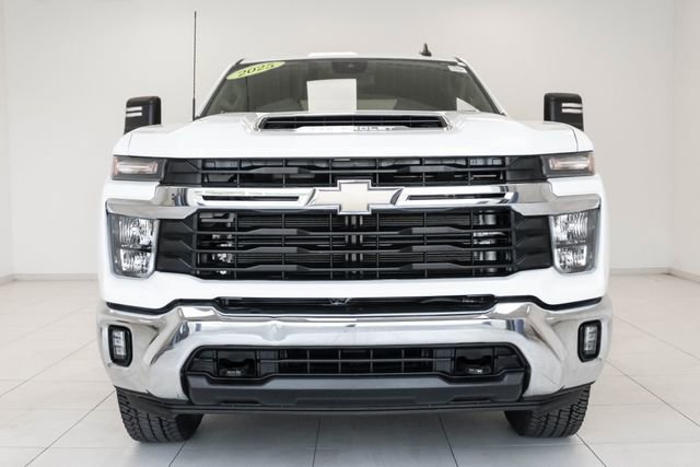 Used 2025 Chevrolet Silverado 2500 LT image 5