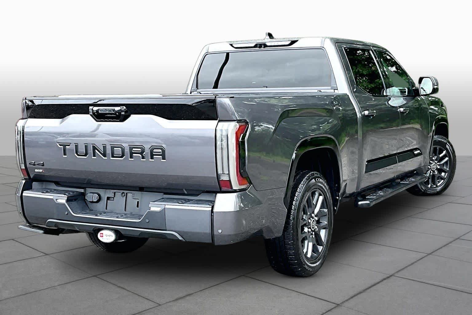 Used 2022 Toyota Tundra Platinum AWD/4WD image 13