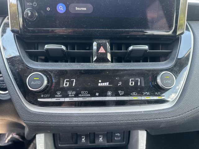 Certified 2023 Toyota Corolla Cross XLE w/ Convenience Package AWD/4WD image 18