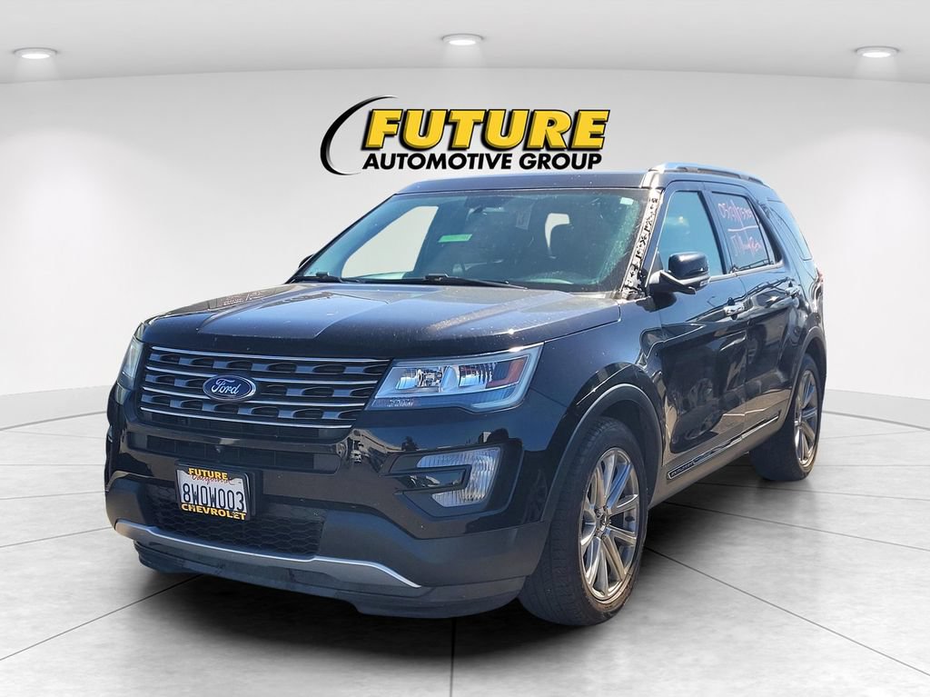 Used 2017 Ford Explorer Limited FWD image 3