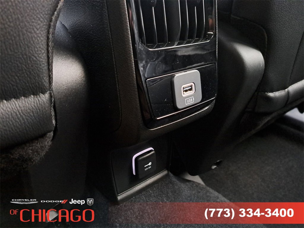 New 2026 Jeep Compass Latitude image 12