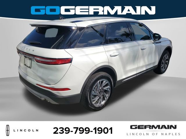 New 2025 Lincoln Corsair AWD image 8