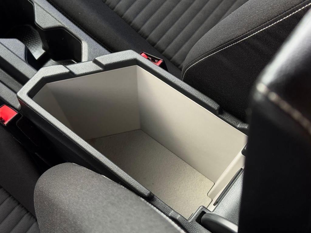 Used 2022 Volkswagen Jetta S image 25