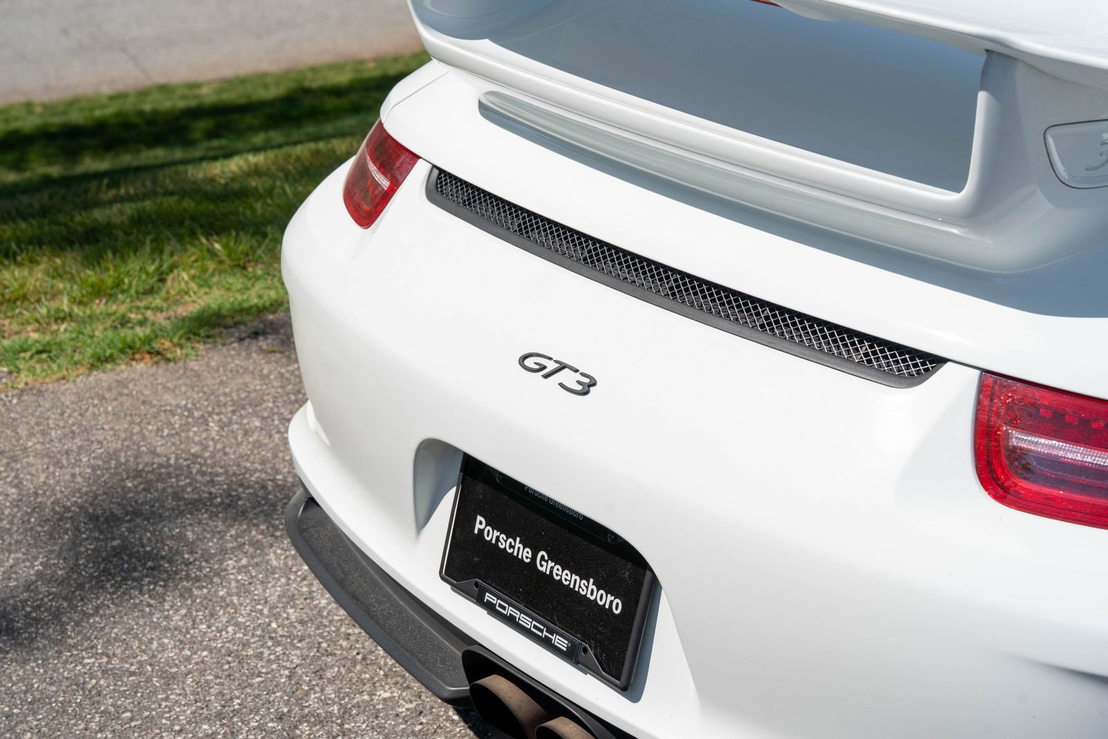 Used 2014 Porsche 911 GT3 RWD image 15