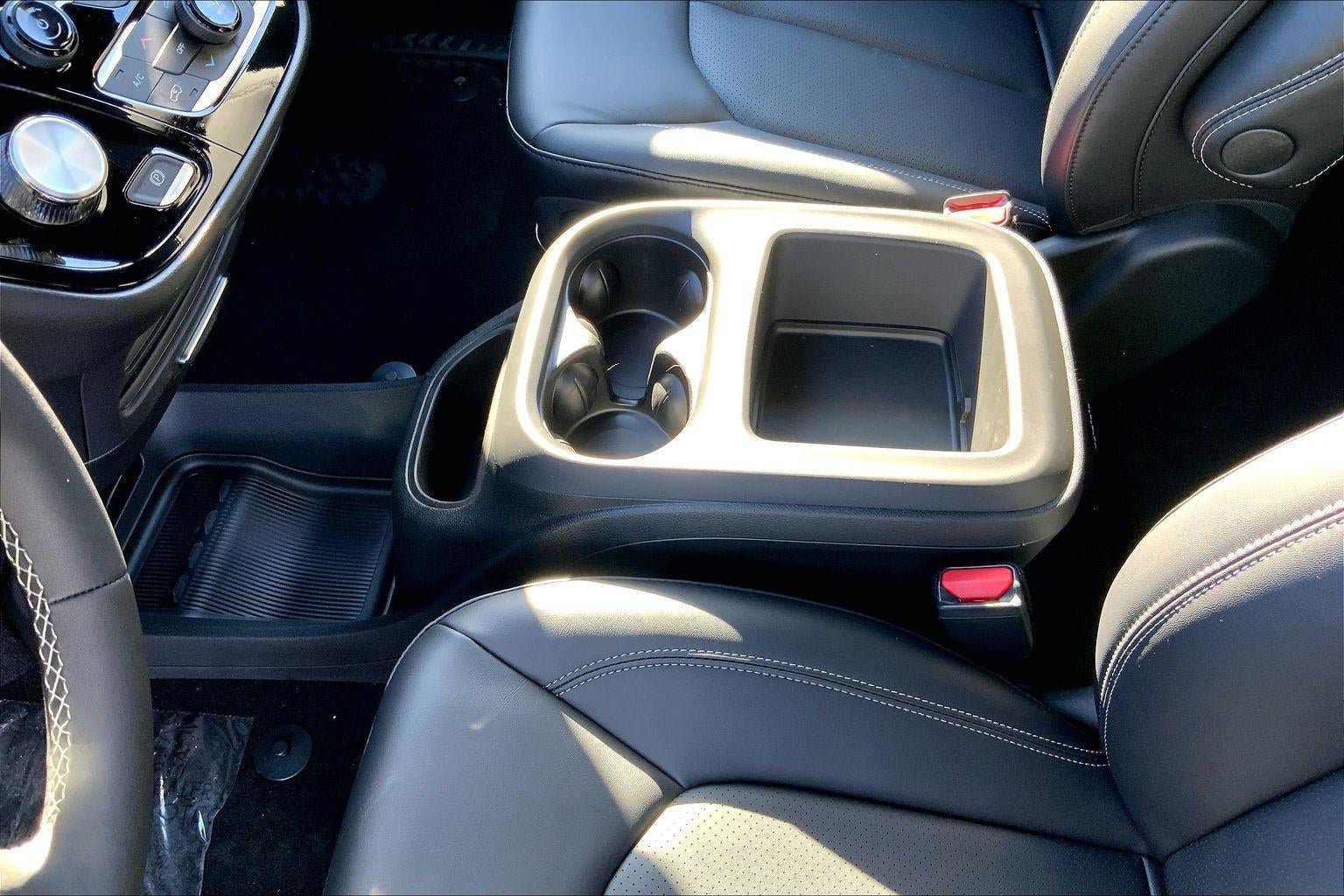 New 2026 Chrysler Voyager LX FWD image 8