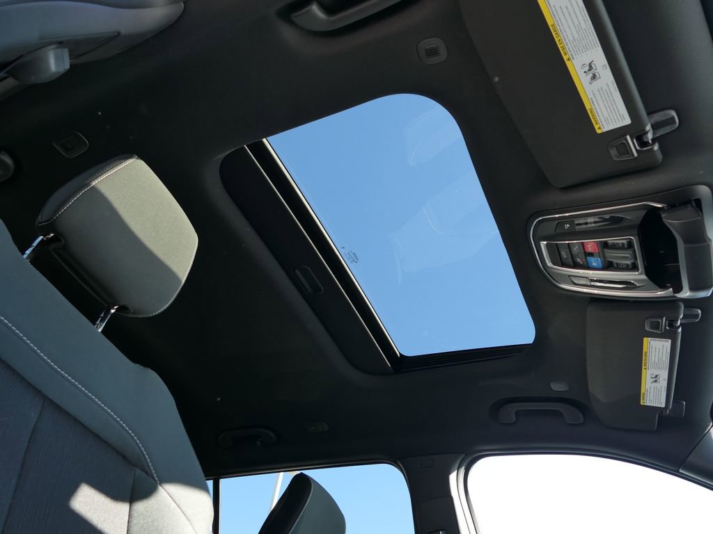 Used 2025 Jeep Grand Cherokee L Laredo w/ Luxury Tech Group I image 24