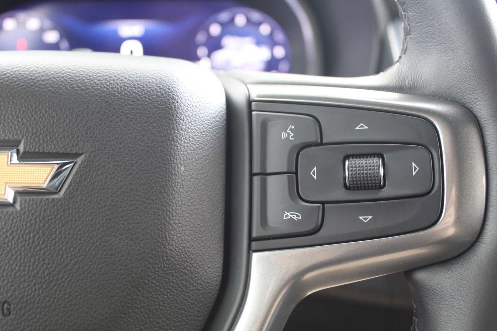 Certified 2023 Chevrolet Tahoe Premier w/ Advanced Technology Package AWD/4WD image 17