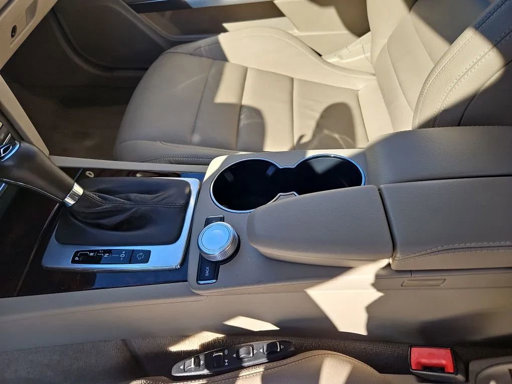 Used 2011 Mercedes-Benz E 350 Cabriolet image 20