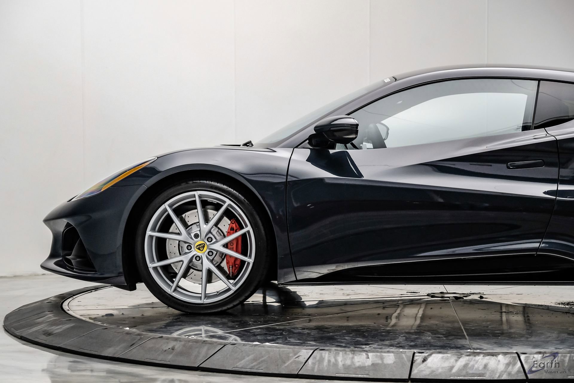 Used 2024 Lotus Emira First Edition image 10
