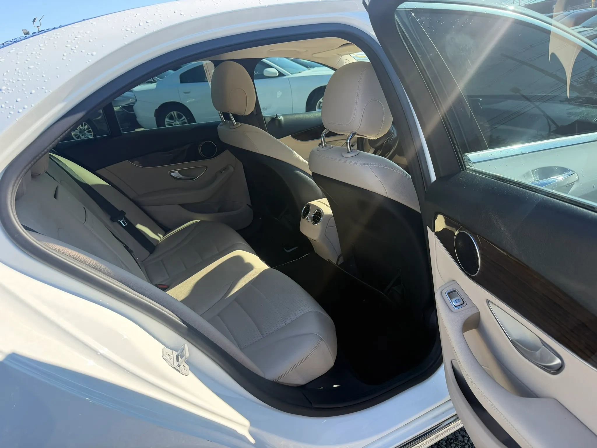 Used 2015 Mercedes-Benz C 300 4MATIC Sedan image 13