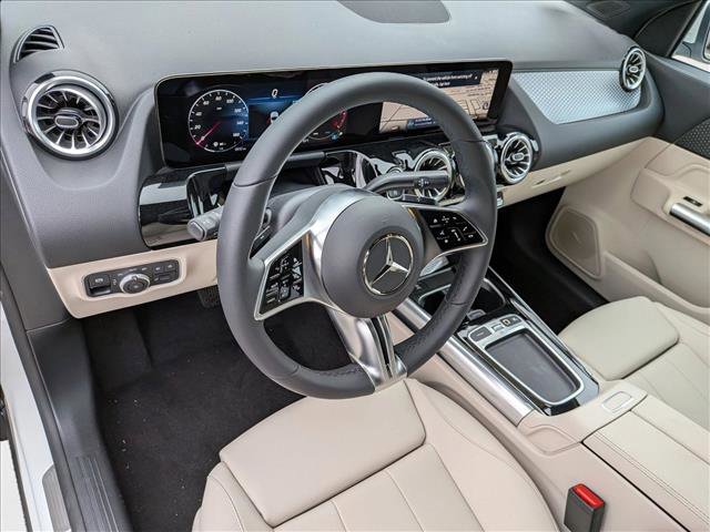 New 2025 Mercedes-Benz GLA 250 image 3