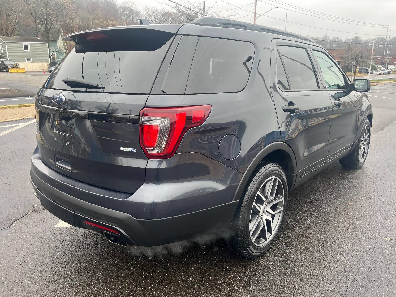 Used 2017 Ford Explorer Sport w/ Equipment Group 401A image 2