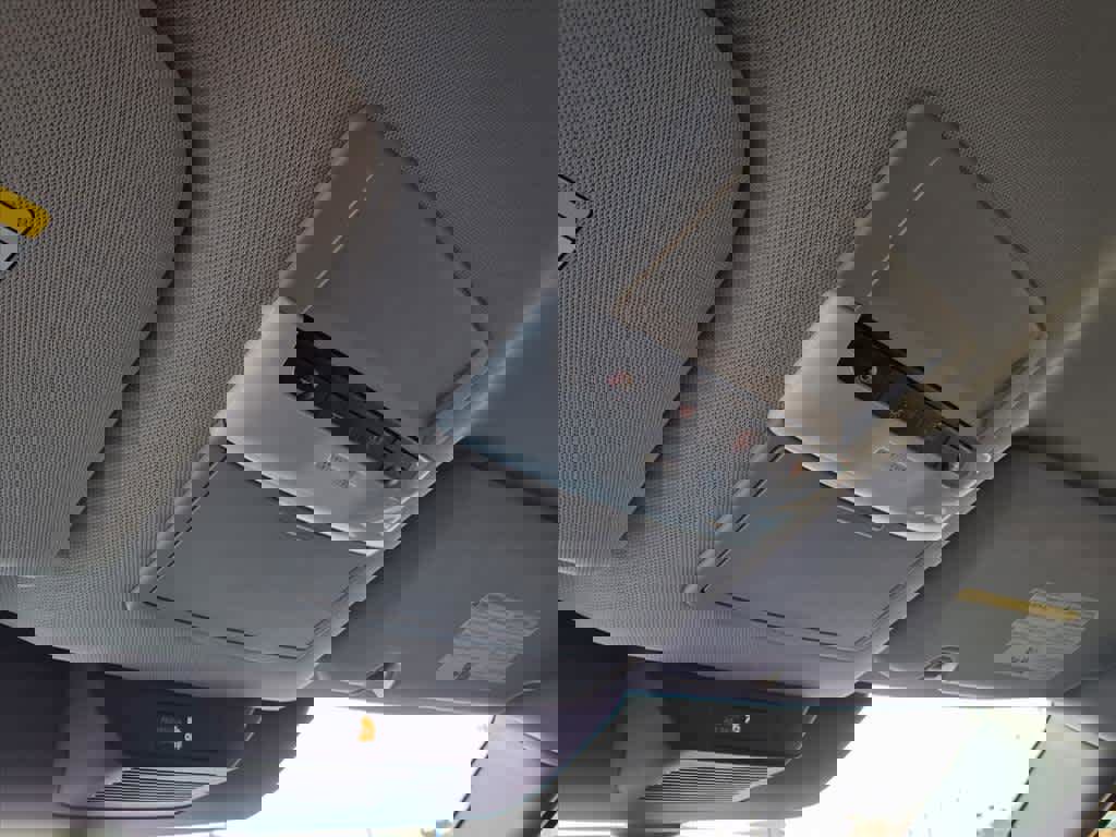 Used 2022 Nissan Pathfinder S image 14