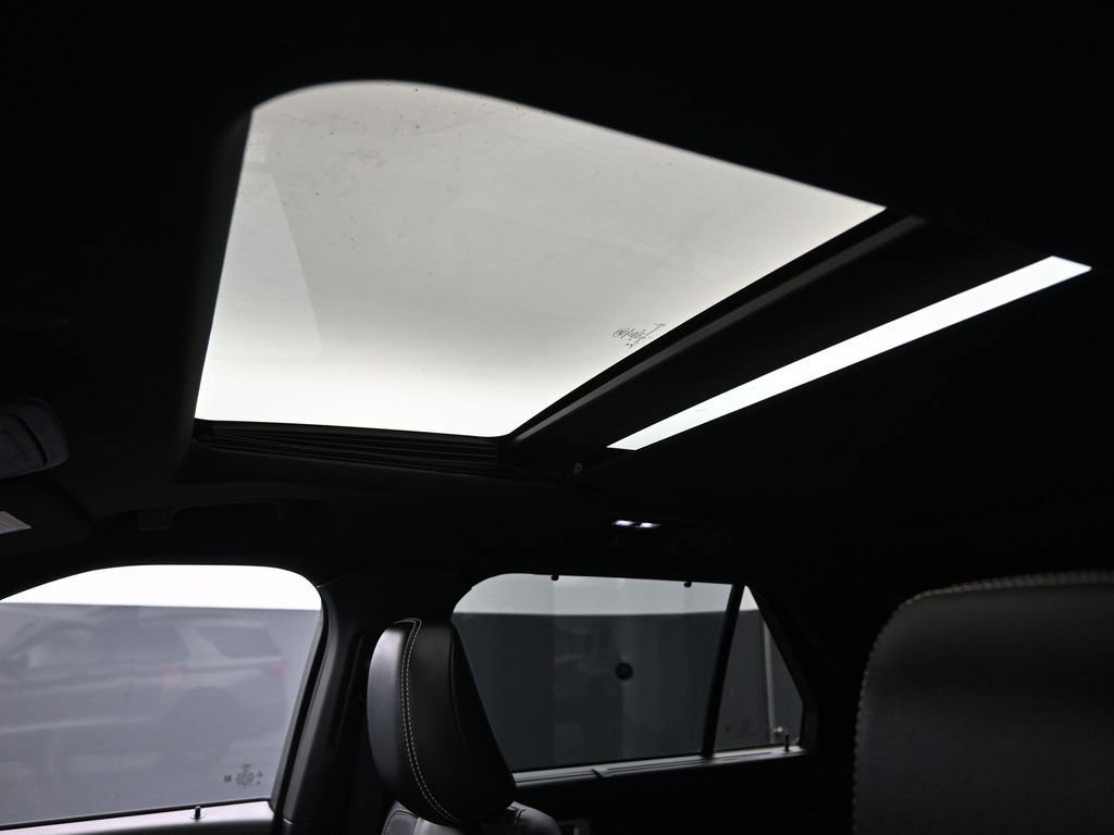 Used 2020 Ford Explorer ST w/ ST Street Pack image 12