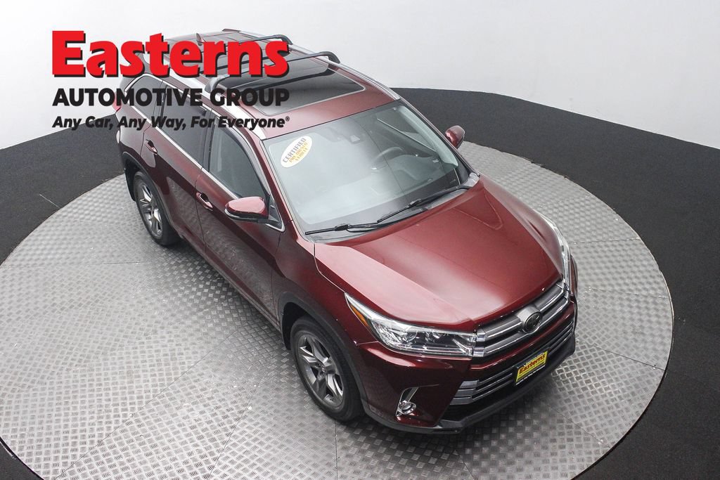 Used 2019 Toyota Highlander Limited Platinum AWD/4WD image 3