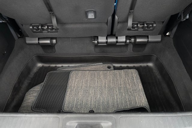 Used 2024 Honda Odyssey EX-L image 11