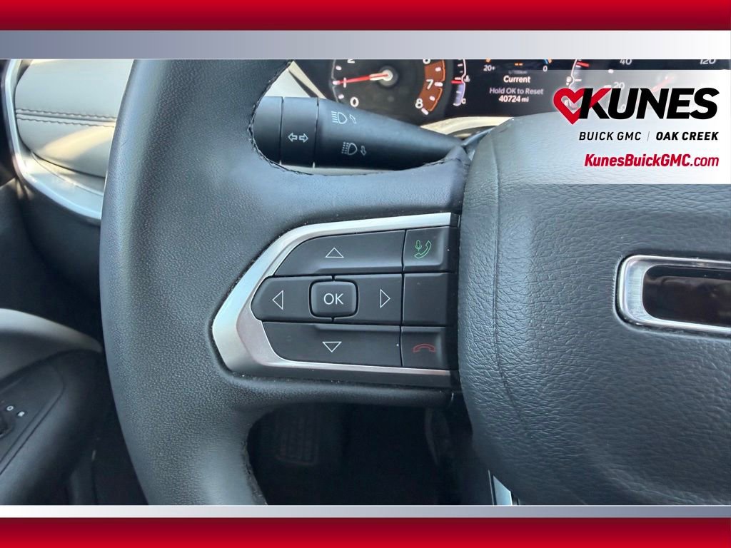 Used 2025 Jeep Compass Limited AWD/4WD image 18