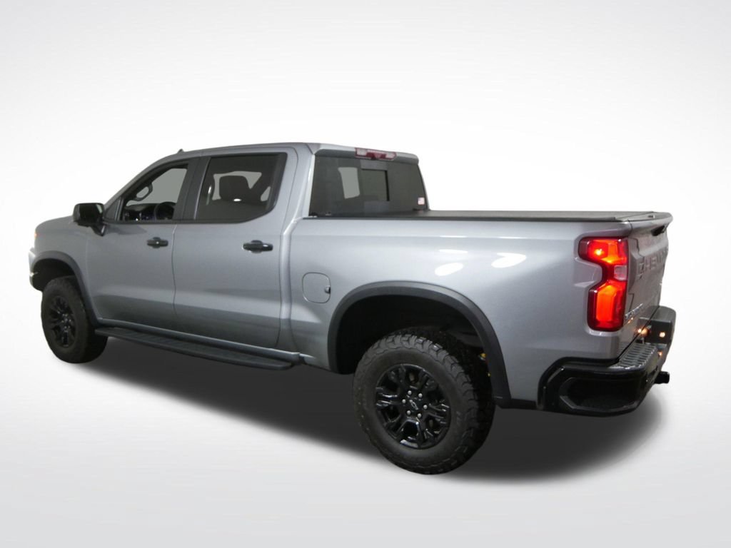 Used 2023 Chevrolet Silverado 1500 ZR2 w/ Technology Package AWD/4WD image 6