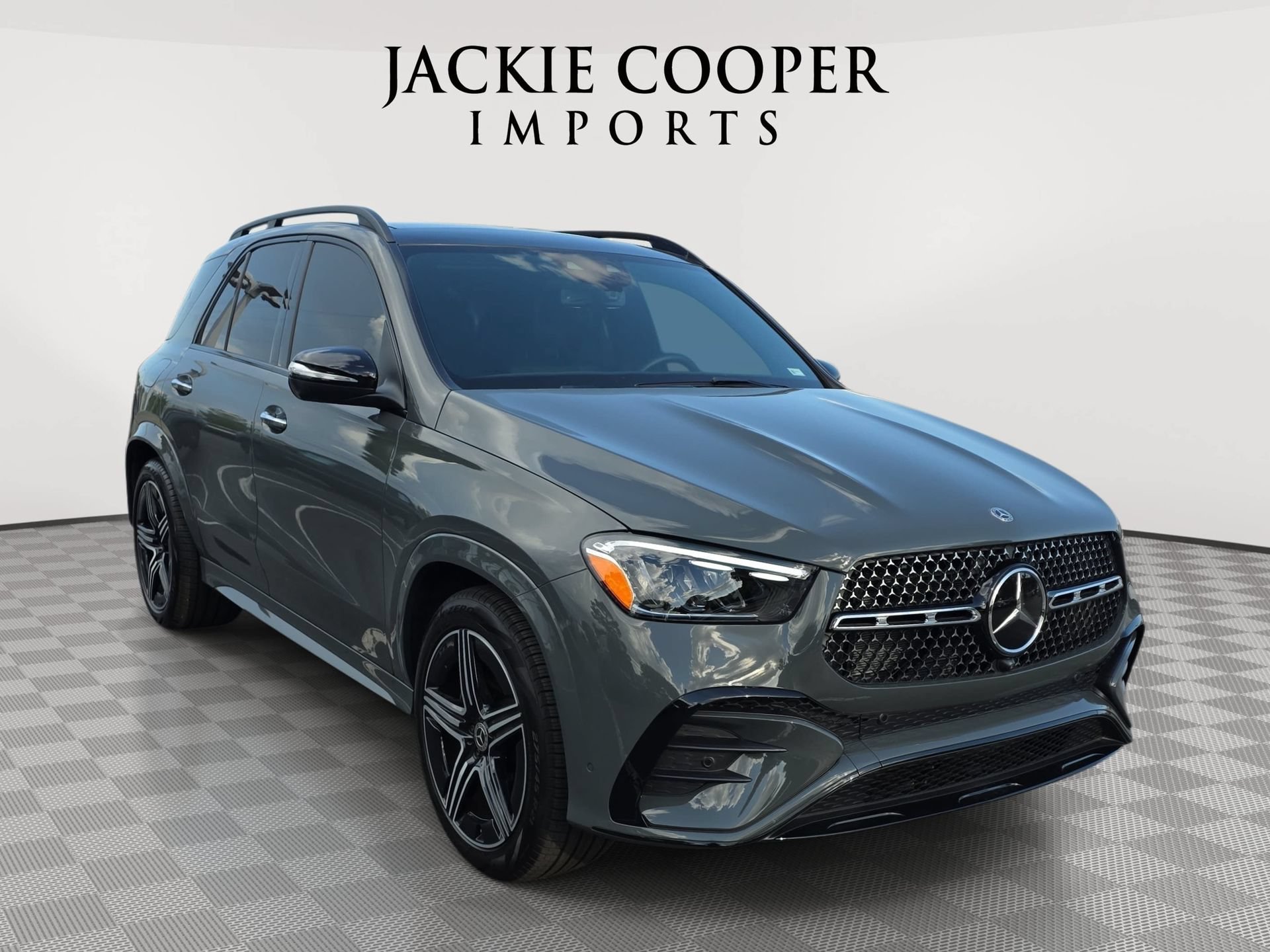 Certified 2026 Mercedes-Benz GLE 450 4MATIC image 3