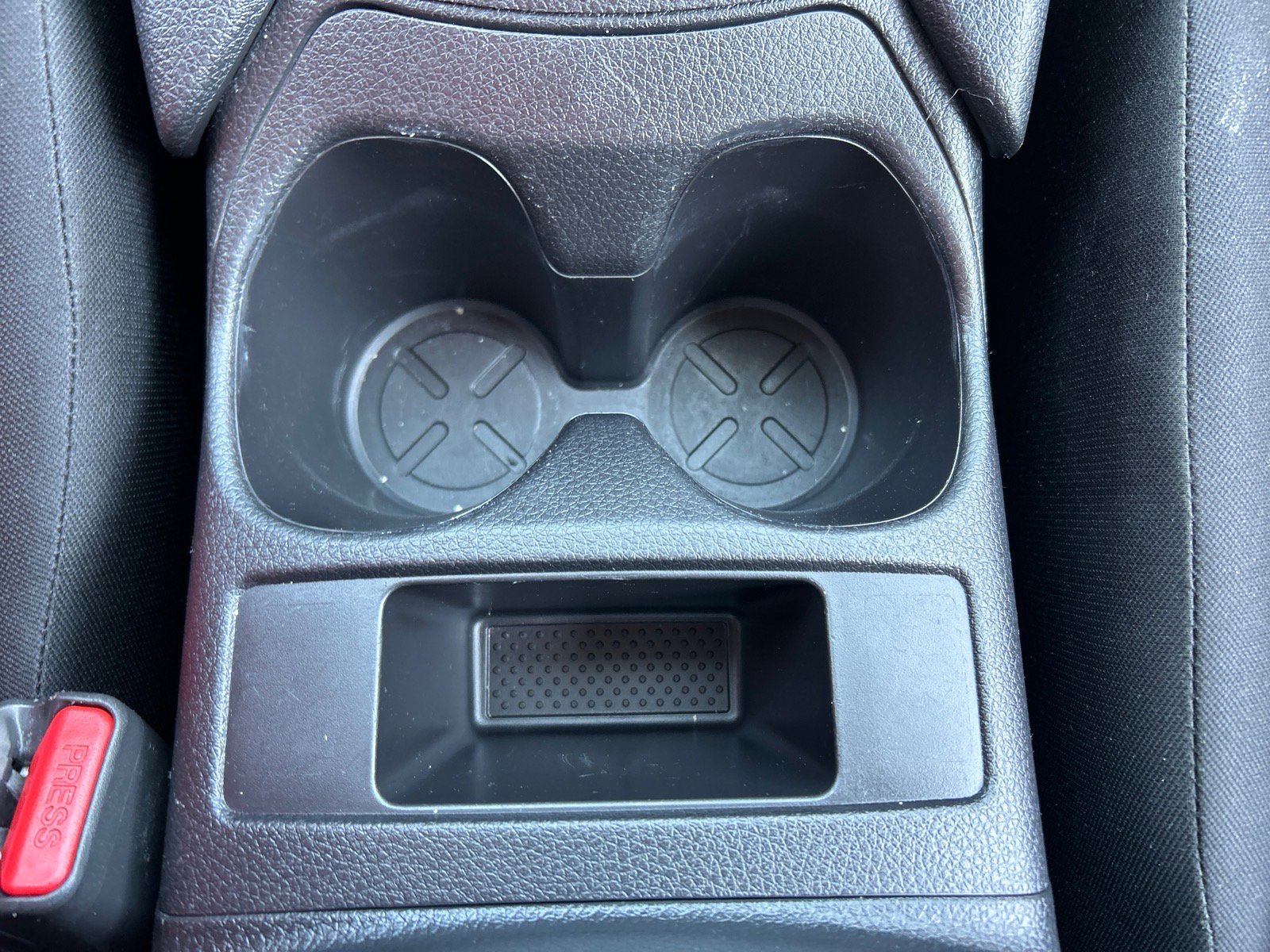 Used 2019 Nissan Rogue Sport S w/ Appearance Package image 29