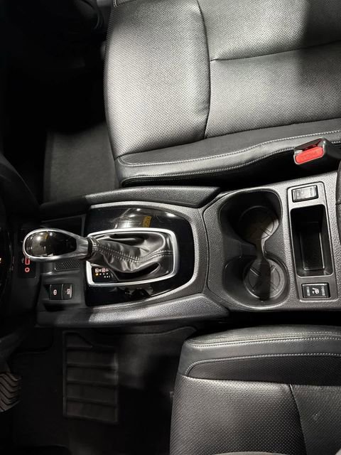 Certified 2022 Nissan Rogue Sport SL image 18