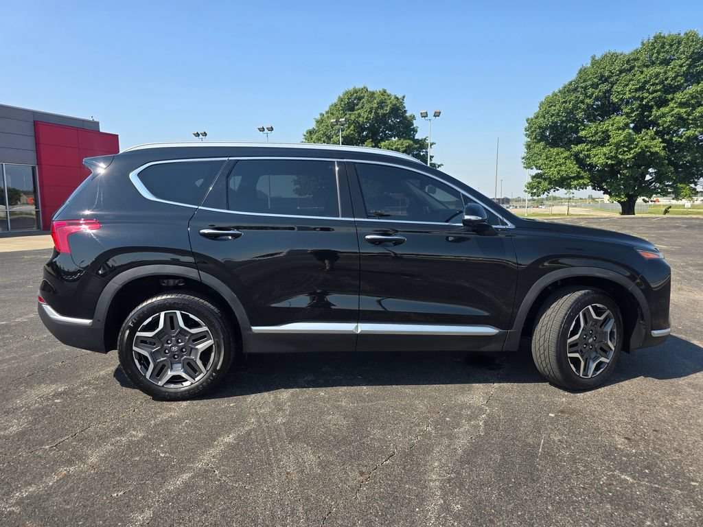 Used 2021 Hyundai Santa Fe Limited AWD/4WD image 17