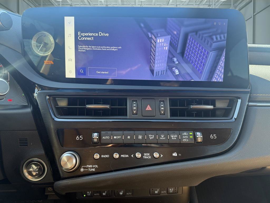 Used 2023 Lexus ES 350 w/ Premium Package FWD image 12