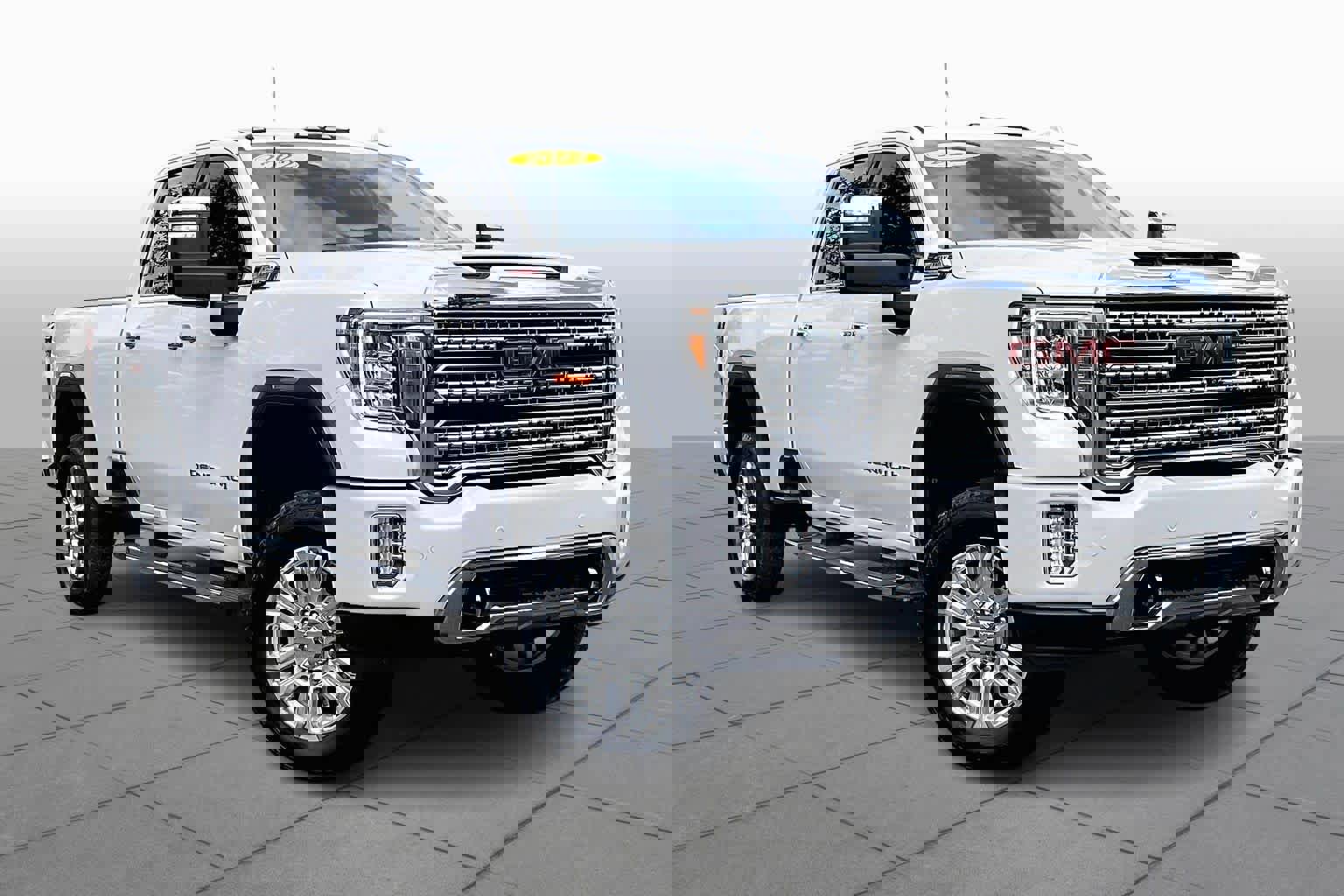 Certified 2022 GMC Sierra 3500 Denali w/ Denali Ultimate Package image 3
