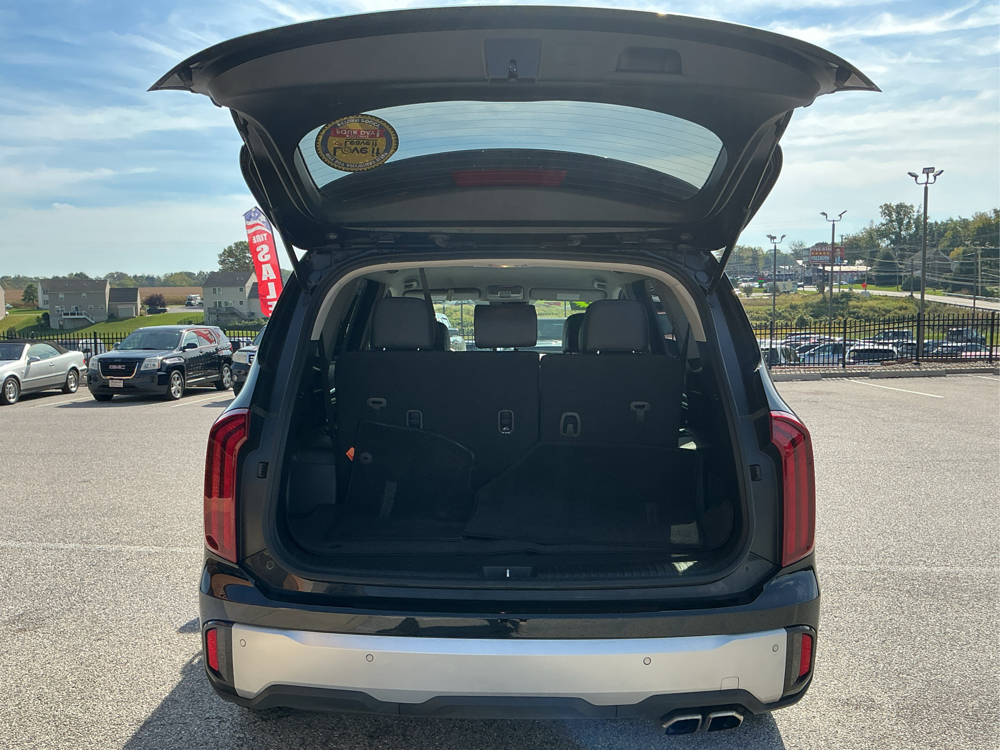 Used 2024 Kia Telluride S AWD/4WD image 4