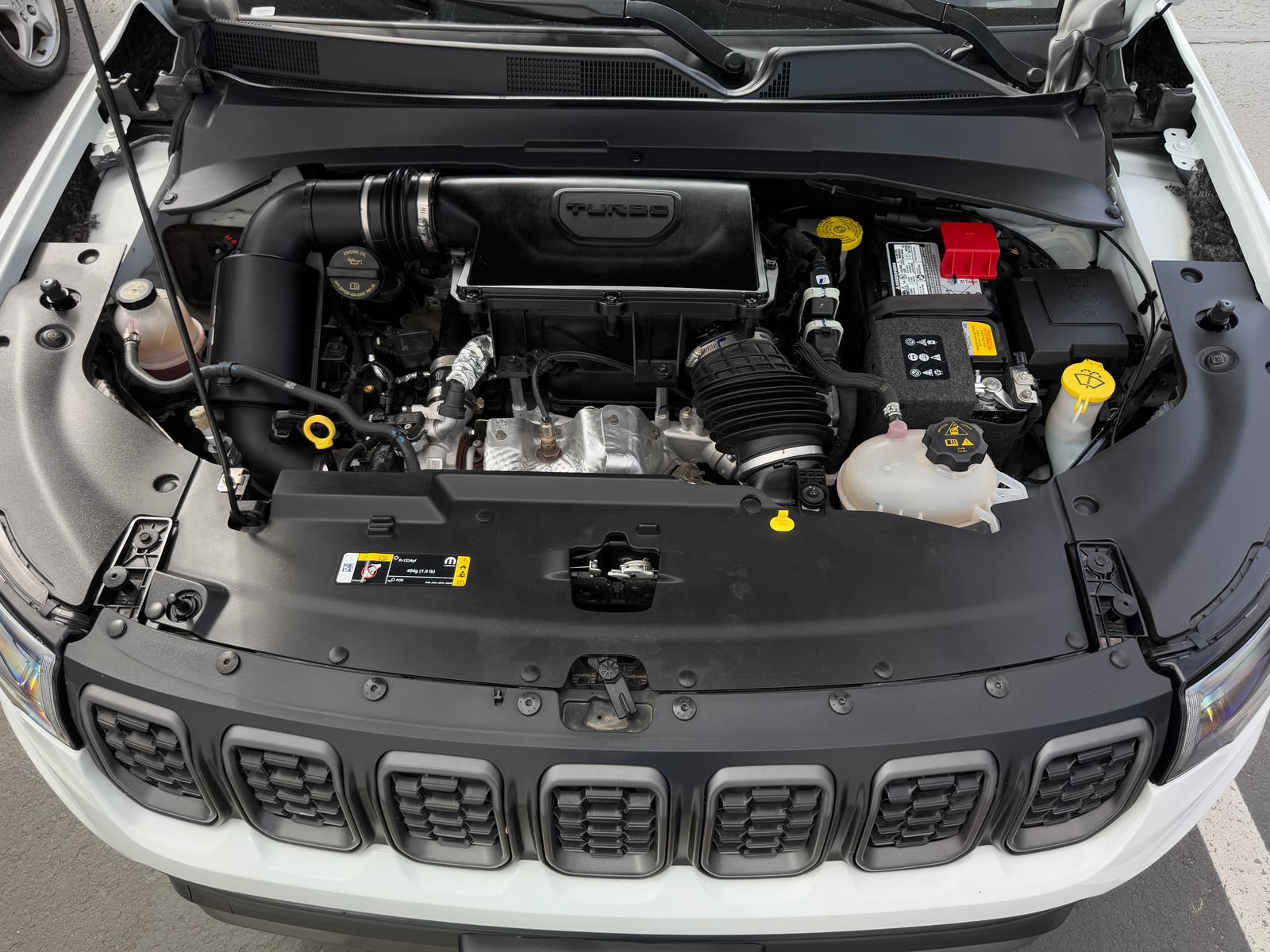 Used 2025 Jeep Compass Trailhawk AWD/4WD image 22