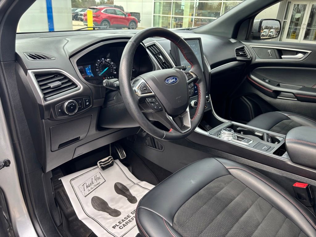 Used 2024 Ford Edge ST-Line AWD/4WD image 20