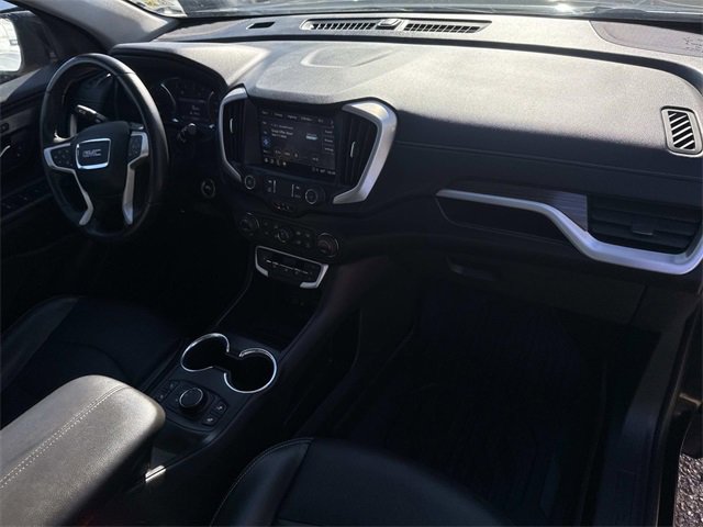 Used 2022 GMC Terrain SLT image 16