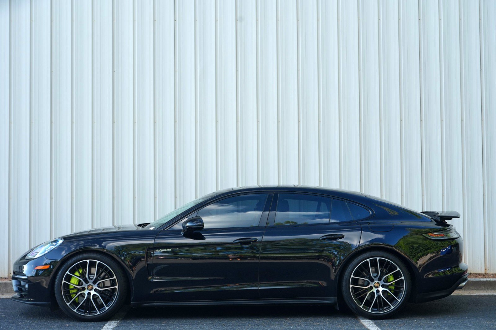 Used 2022 Porsche Panamera 4S w/ Premium Package AWD/4WD image 51