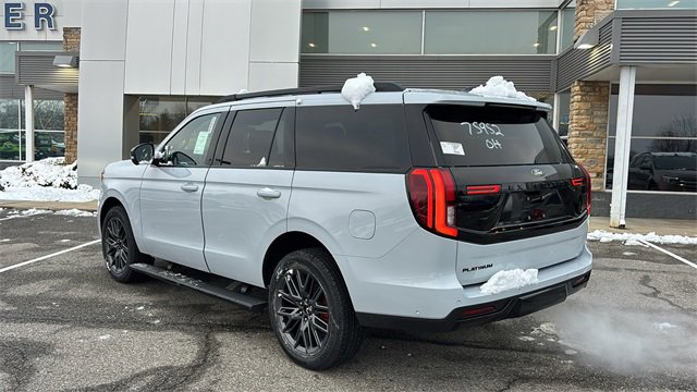 New 2025 Ford Expedition Platinum w/ Stealth Performance Package image 5