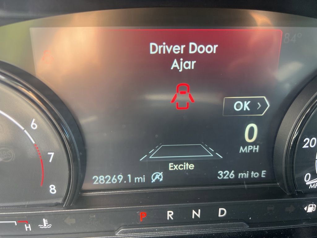 Used 2022 Lincoln Corsair FWD w/ Equipment Group 101A image 13