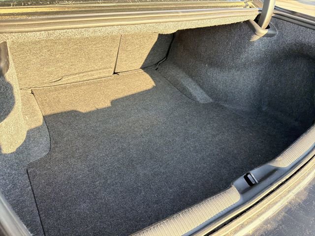 Used 2023 Dodge Charger SXT image 11