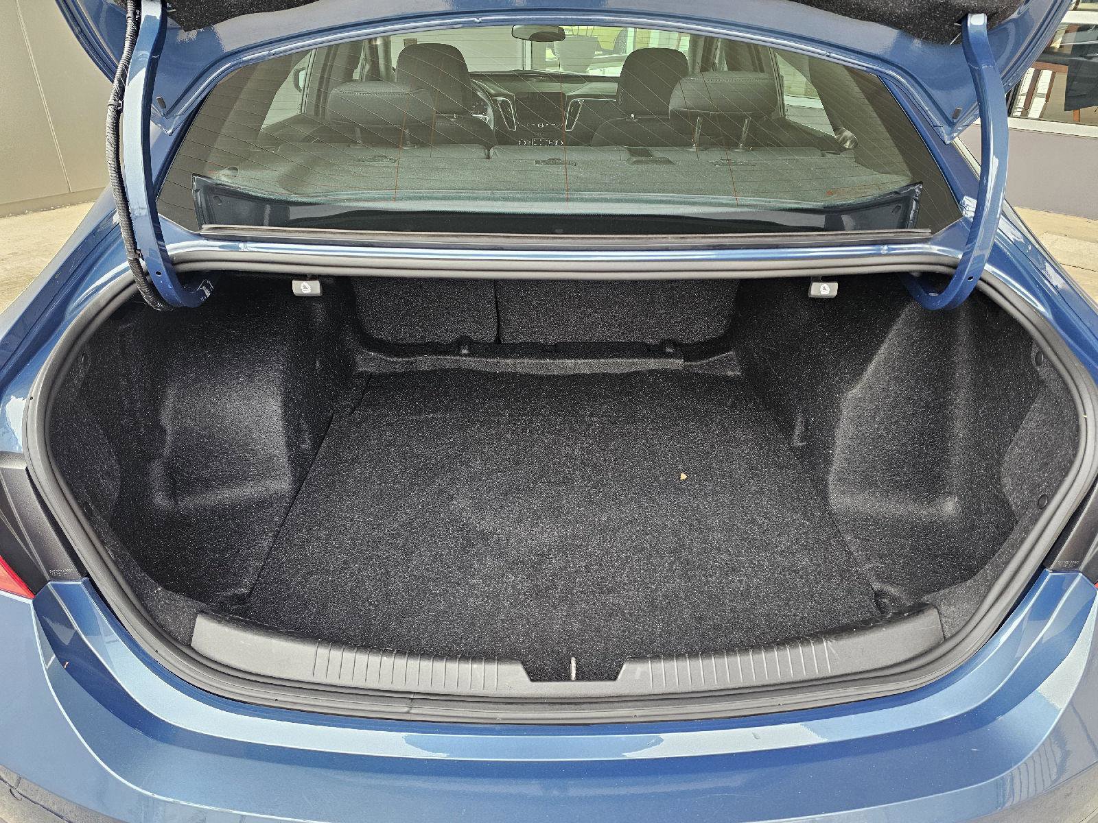 Used 2024 Chevrolet Malibu LT image 15